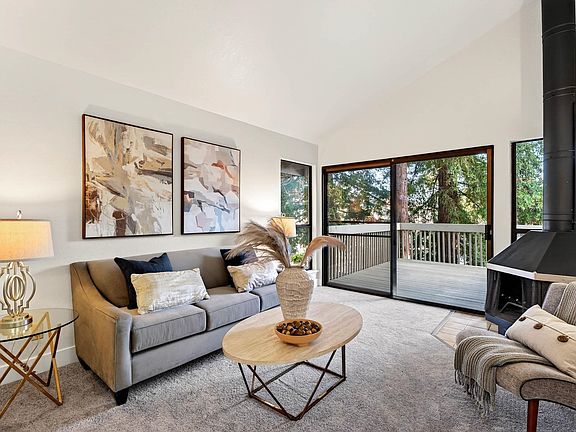 3rd image of 1544 Bailey Rd APT 44