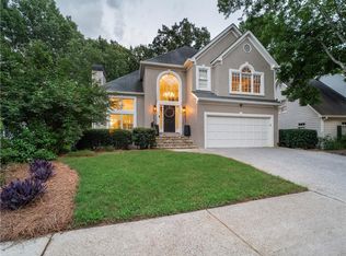 5065 Harbour Ridge Dr, Alpharetta, GA 30005