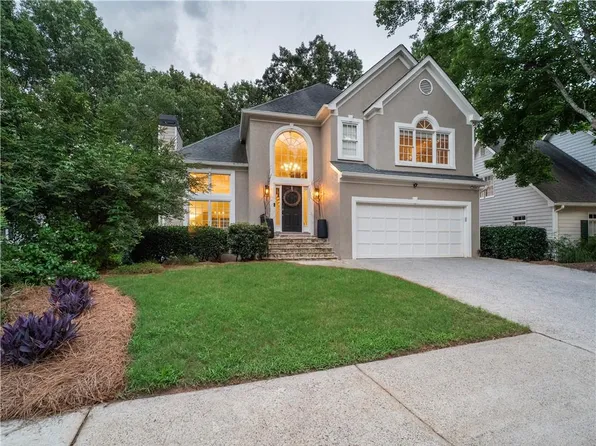 5065 Harbour Ridge Dr, Alpharetta, GA 30005