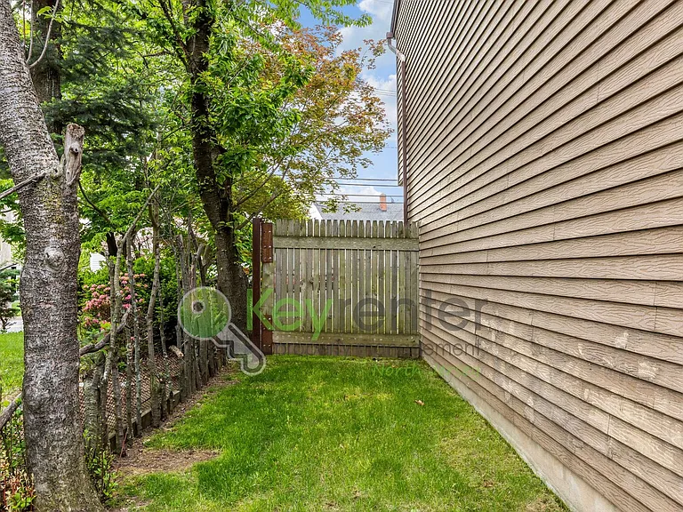 755 Spring Valley Rd — Photo 26