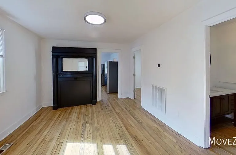 1710 Oakwood Ave — Photo 11