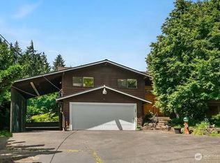 4008 NE 197th St, Lake Forest Park, WA