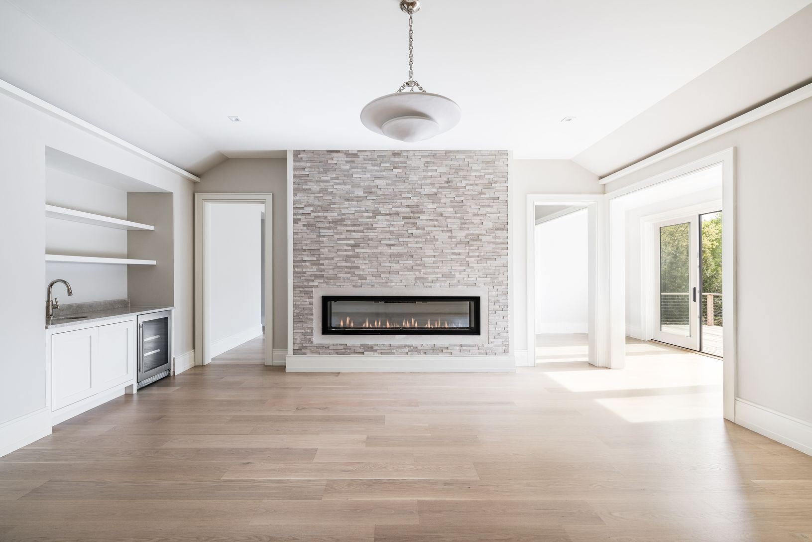 Primary Sitting Room with Wet-bar & Fireplace
