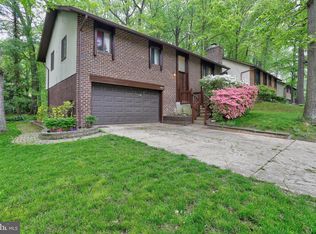 5401 Lightning View Rd, Columbia, MD 21045