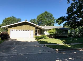 2601 S East St, Appleton, WI 54915