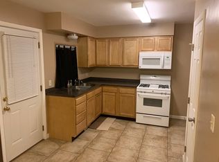 1132 Middlebury Rd, Kent, OH 44240