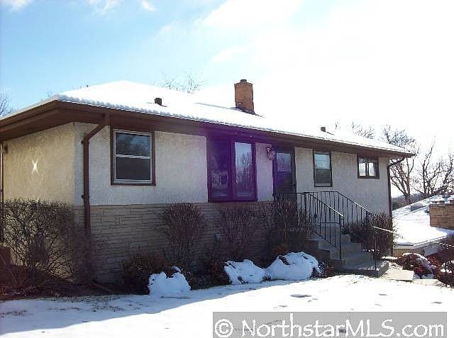 1st image of 845 9th Ave S