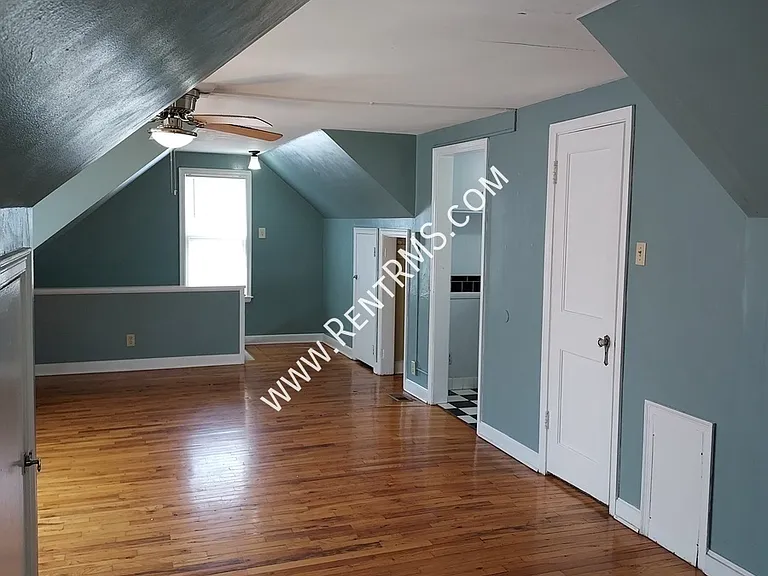 901 SW Buchanan St #GARLOW — Photo 14