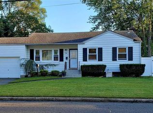 74 Wilson St, Brentwood, NY 11717