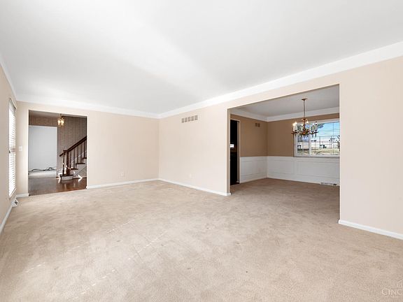 4th image of 10154 Crosier Ln