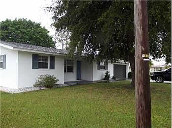 1st image of 1728 Banyan Dr