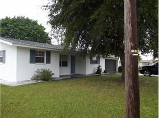 1728 Banyan Dr, Venice, FL 34293