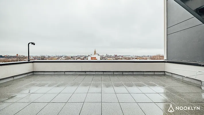 Rented by Nooklyn NYC LLC | media 21