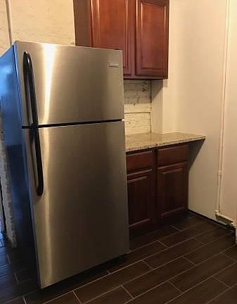 2nd image of 73 Harrison St #1