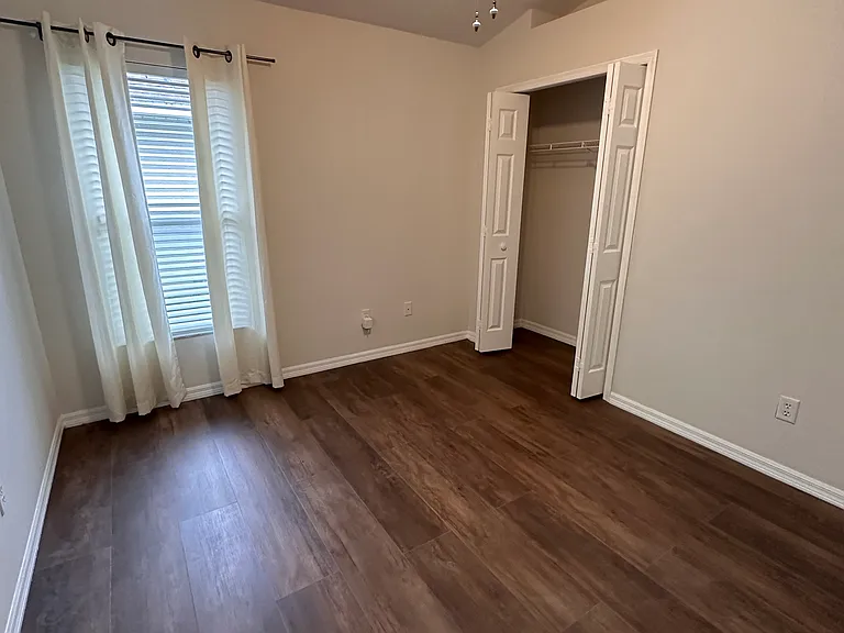 2427 Copperhill Loop — Photo 11