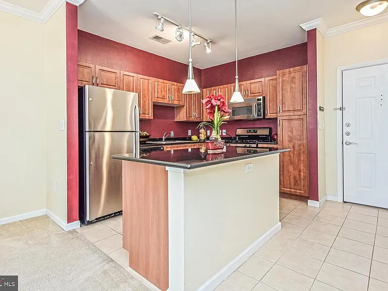 12905 Centre Park Cir #404 — Photo 4