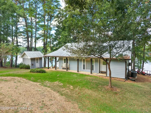 2172 SW Hurricane Lake Rd, Brookhaven, MS 39601