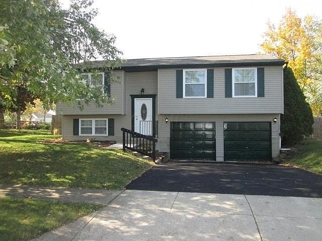 1st image of 5913 Baytree Dr
