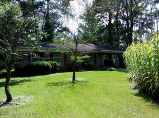 1877 Hb Lewis Rd, Clinton, NC 28328