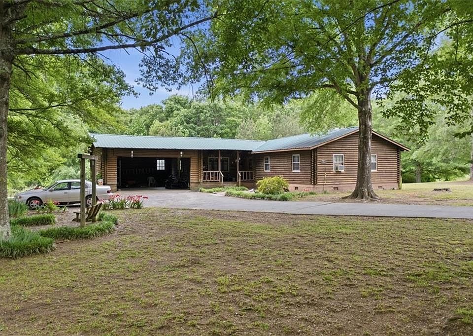 1st image of 266 Anderson Rd
