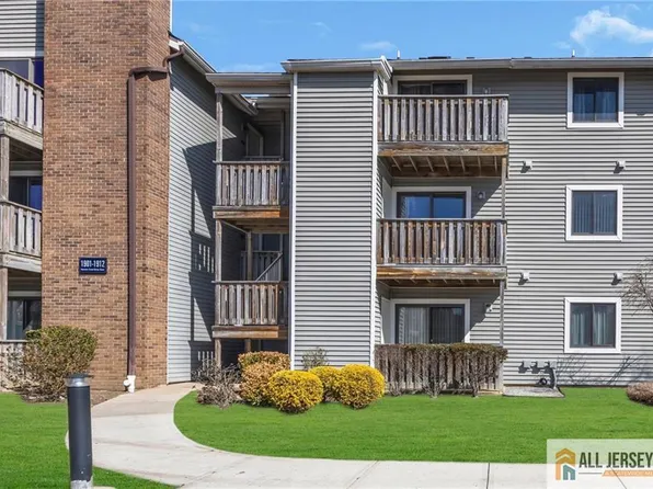 1908 Ravens Crest Dr #1908, Plainsboro, NJ 08536