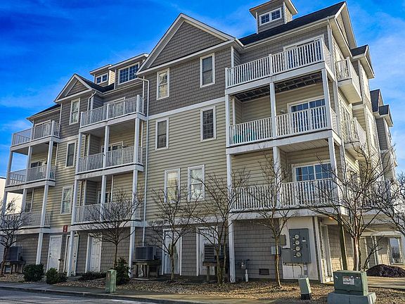 2nd image of 5906 Coastal Hwy #2S