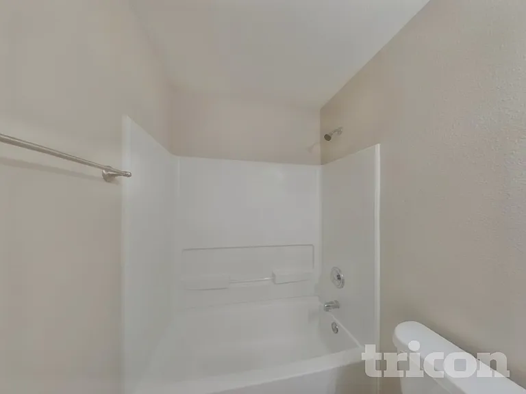 1362 Cadre Cir — Photo 11