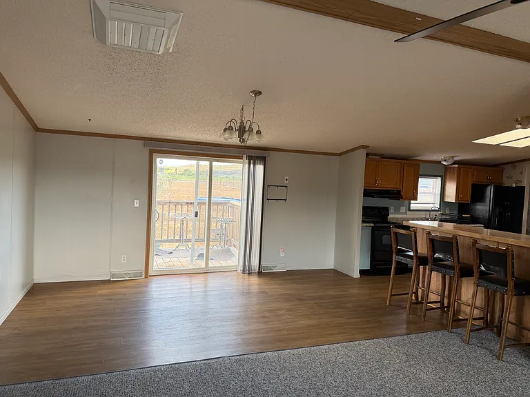 67320 Trout Rd — Photo 3