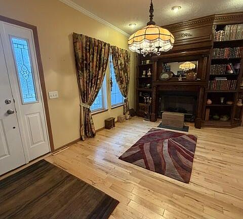 3rd image of 11609 Gilmore Ln Unit 39