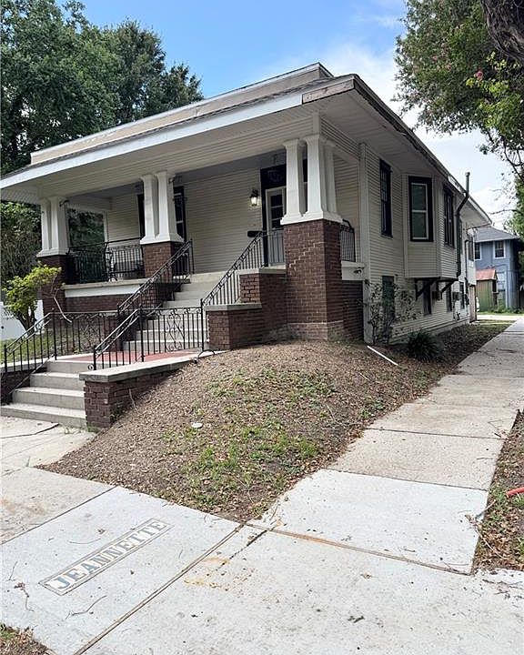 1st image of 1438 Broadway St