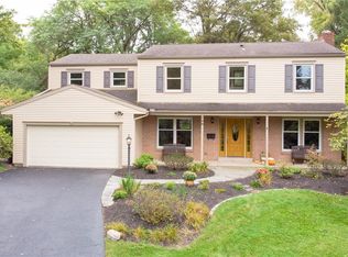129 Winterset Dr, Rochester, NY 14625