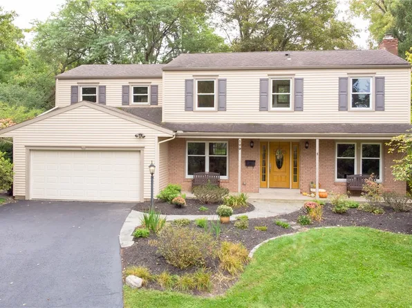 129 Winterset Dr, Rochester, NY 14625