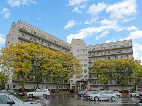 133 Commander Shea Blvd APT 505, Quincy, MA 02171