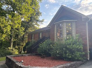 181 W Shugart Ridge Rd, Gardendale, AL 35071