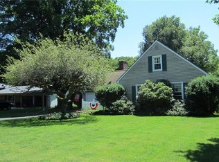 165 Crescent Rd, Fairport, NY 14450