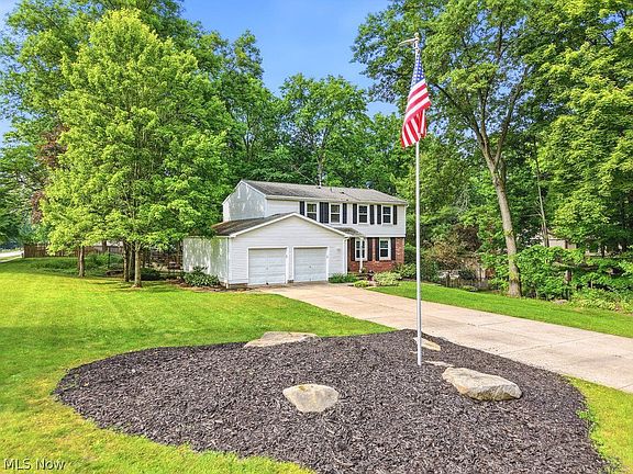 3rd image of 1188 Brookpoint Dr