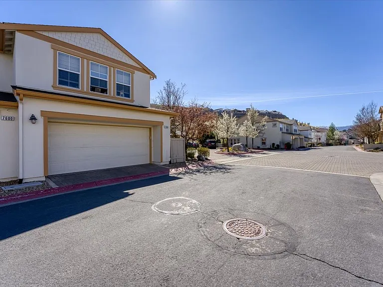 7604 Stone Bluff Way — Photo 29