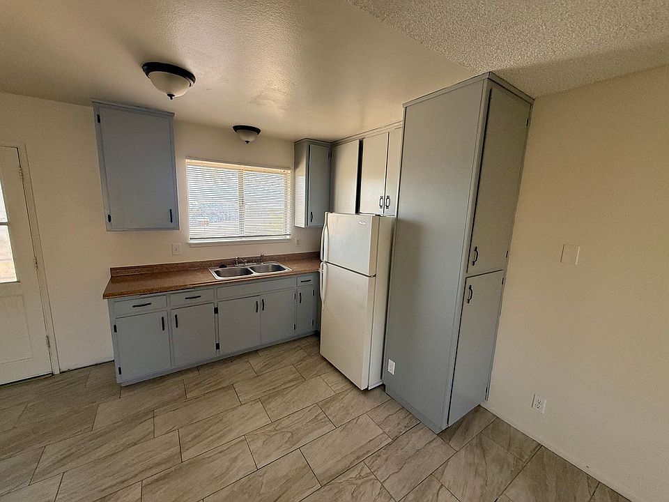 1st image of 13704-13728 Avenida Hermosa #13714