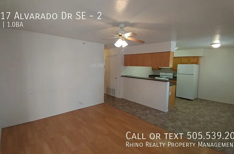1017 Alvarado Dr SE #2 — Photo 2