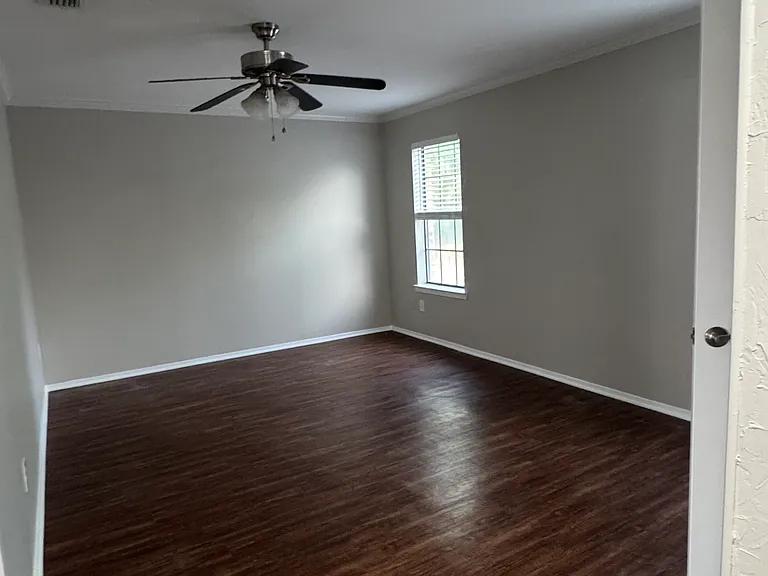 400 W South Town Dr #402 — Photo 39