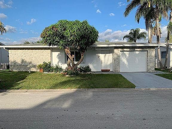 2nd image of 1625 NW 67th Ave