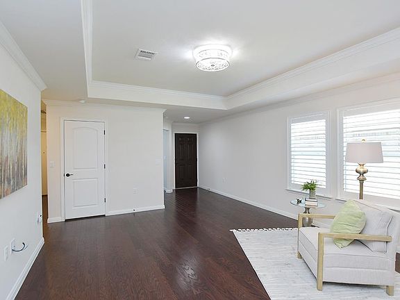 5th image of 603 Chambers Creek Ct