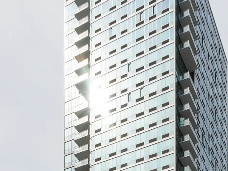 4540 Center Blvd #3 — Photo 3