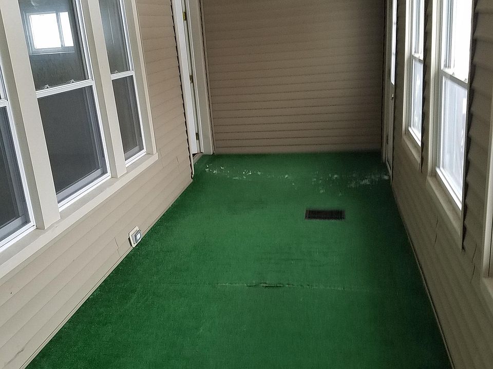 Enclosed front Porch