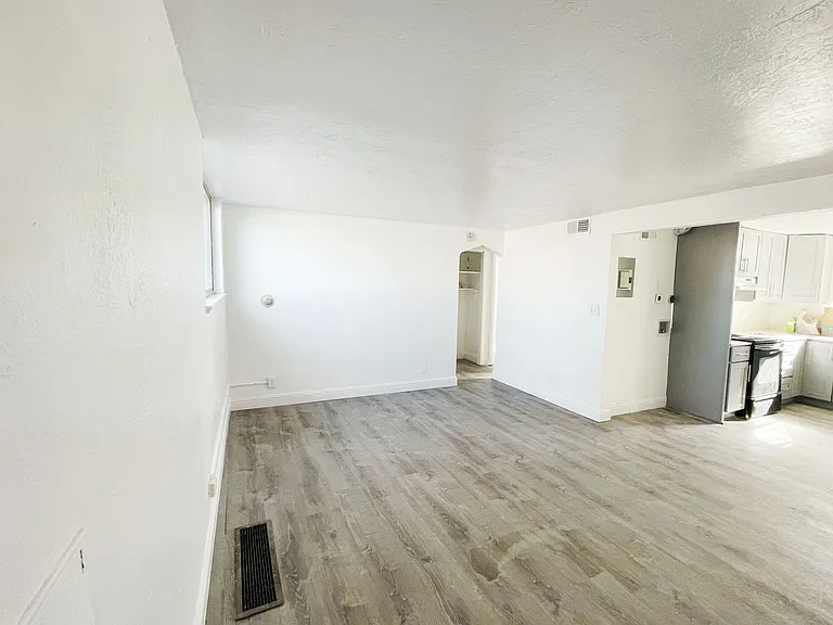 3508-3514 Bruce Randolph Ave — Photo 12