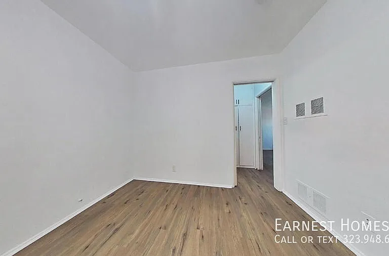 15544 Romar St — Photo 17