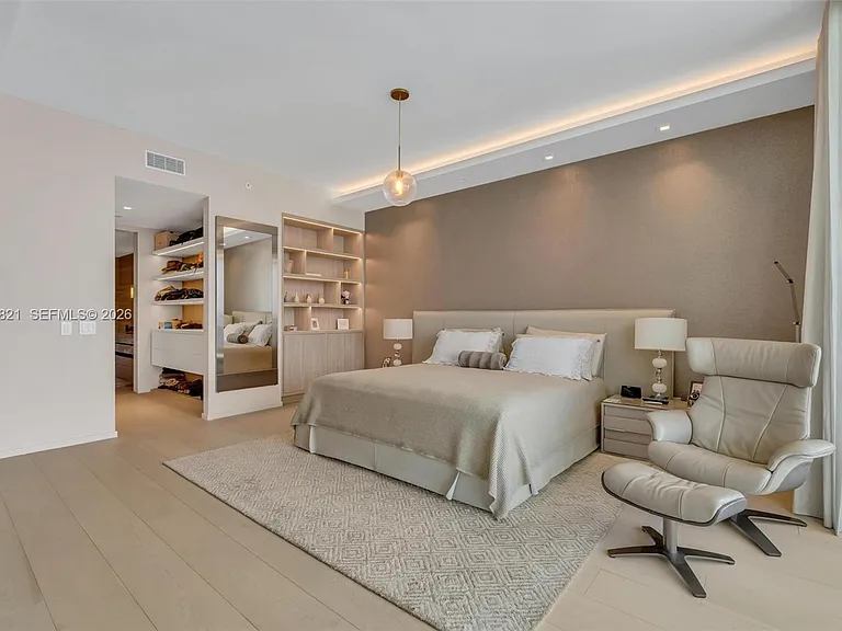 18975 Collins Ave #2802 — Photo 26