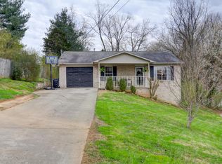 5903 Bridge Garden Rd, Knoxville, TN 37912