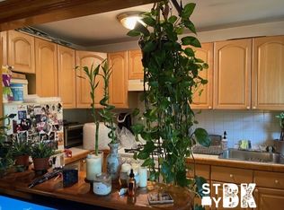 23 Macon St #3E, Brooklyn, NY 11216