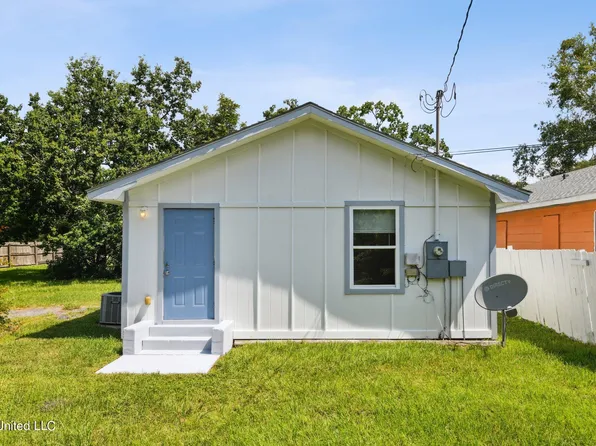 2240 32nd St, Gulfport, MS 39501